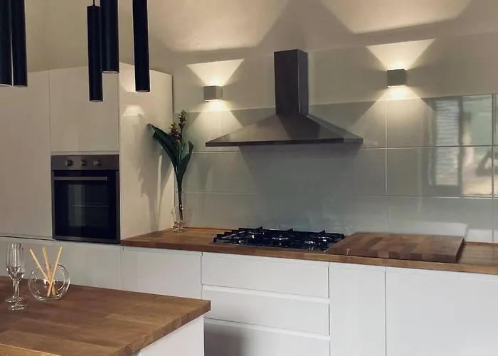 Дом отдыха Palestro 8_art House *